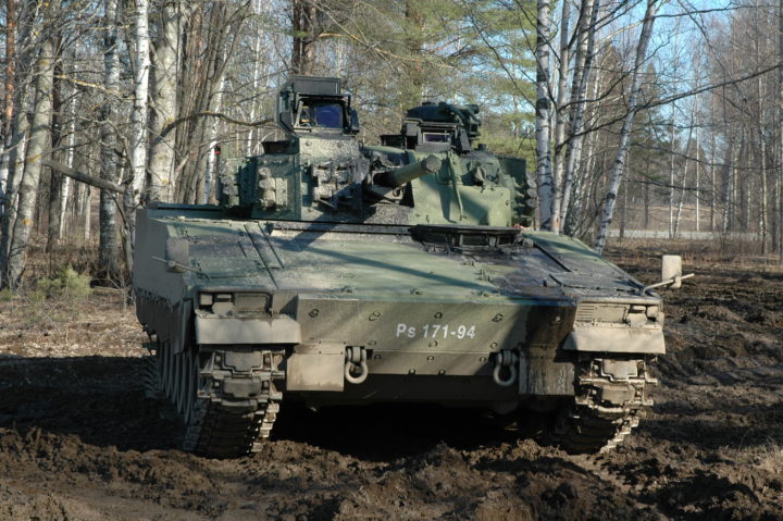 Senop Oy on saanut tilauksen pimeänäkösensorien kehittämisestä CV9030 FIN-rynnäkköpanssarivaunuun.